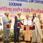 डॉ. राम मनोहर लोहिया राष्ट्रीय विधि विश्वविद्यालय दीक्षांत समारोह में सीएम  ने मेधावियों को दिए पदक: एआई प्रज्ञा से 10 लाख युवाओं को प्रशिक्षण